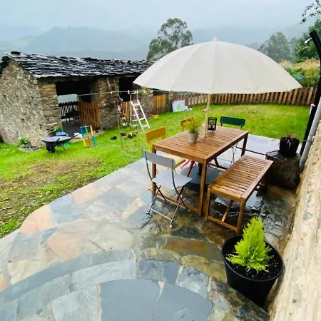 Casa Neto Goje 別荘 San Tirso de Abres