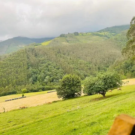 Casa Neto Goje * San Tirso de Abres